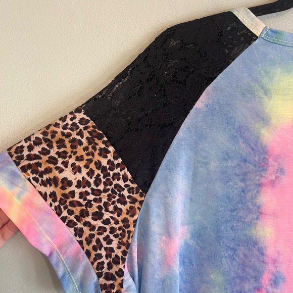 SUNSHINE & RODEO Shirt Womens 3XL Plus Tie Dye Cheetah Floral Lace Pink Blue NWT - Picture 4 of 7